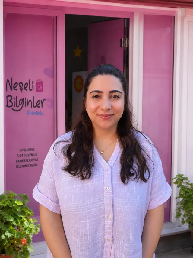 Elif Arat